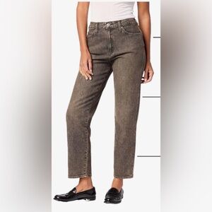 Levi Strauss Signature Women's Straight Leg Jeans in washed black